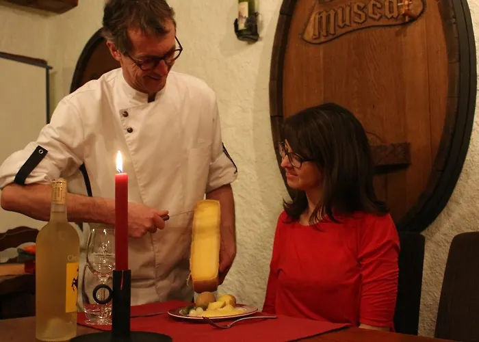 Restaurant L'escale Отель Вербье